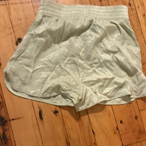 H&M Women's green sheen Shorts